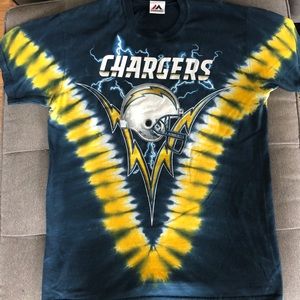 Los Angeles Chargers Majestic T Shirt, men’s medium